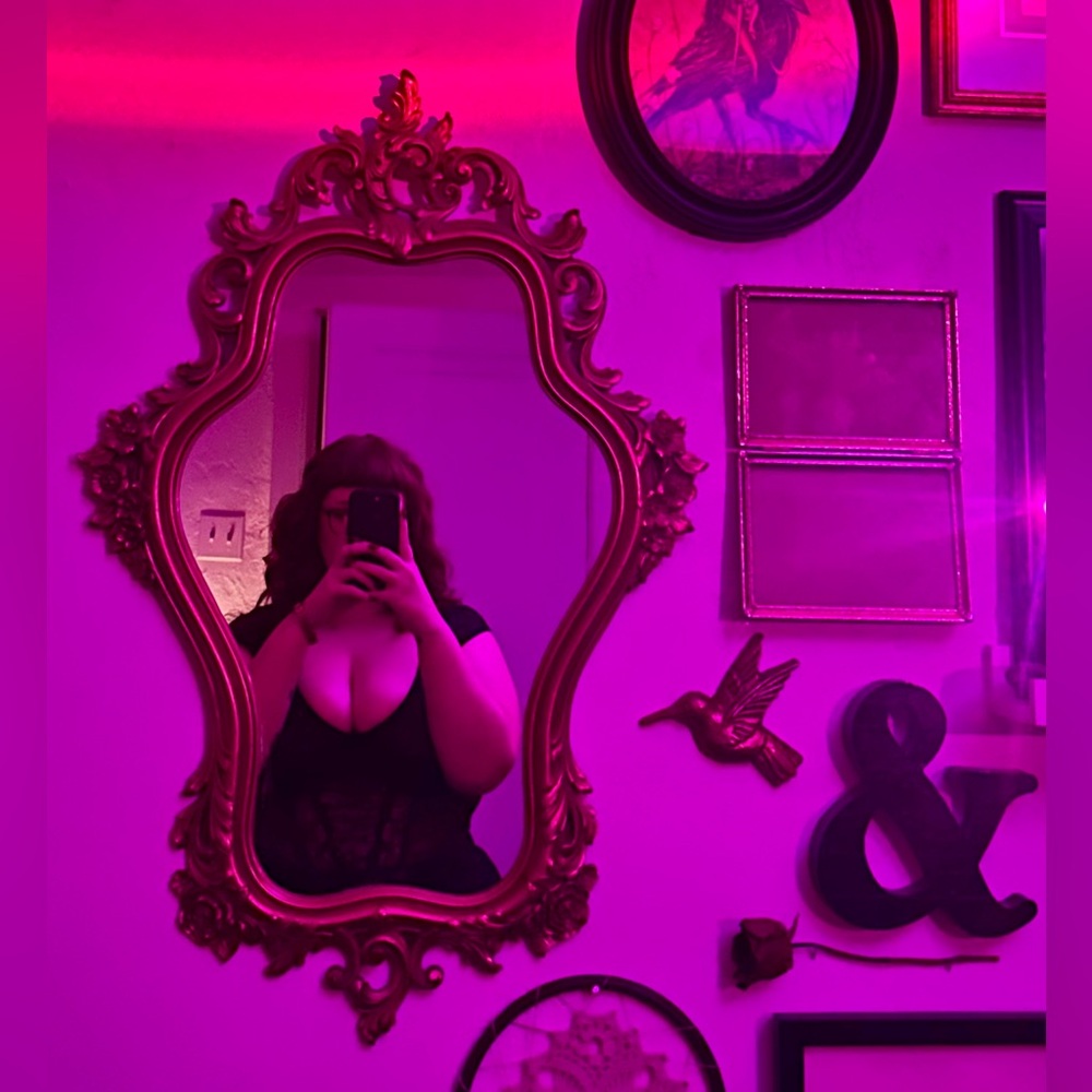 Meet your Posher, Dakota